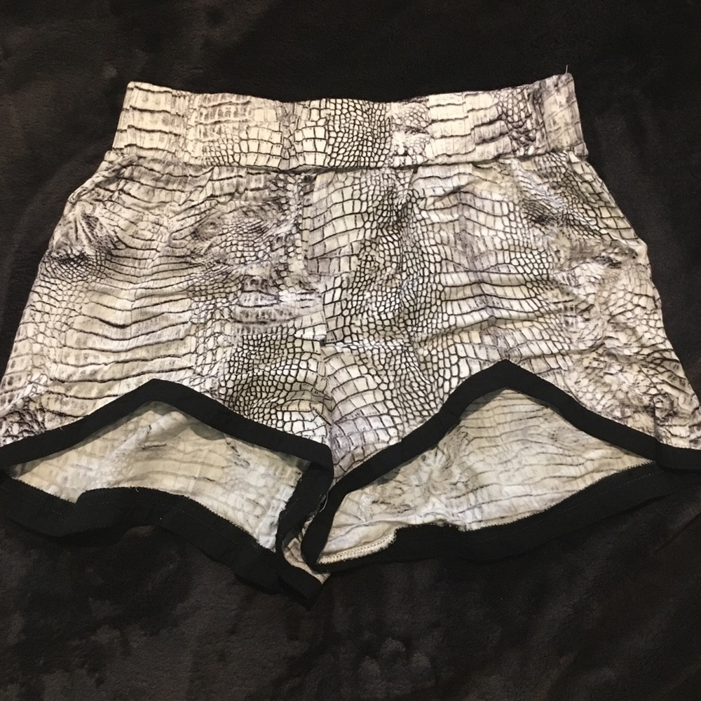 Snake print shorts